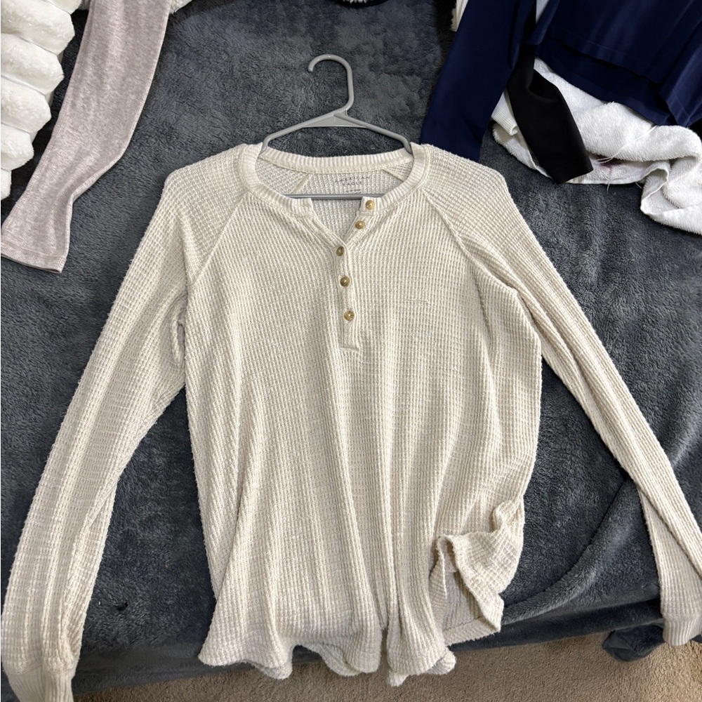 American Eagle Outfitters Cream Waffle Knit Sweater